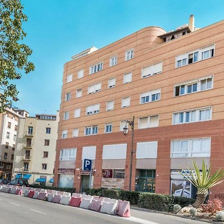 Lovely Suite With River Views And Parking Malaga Bagian luar foto