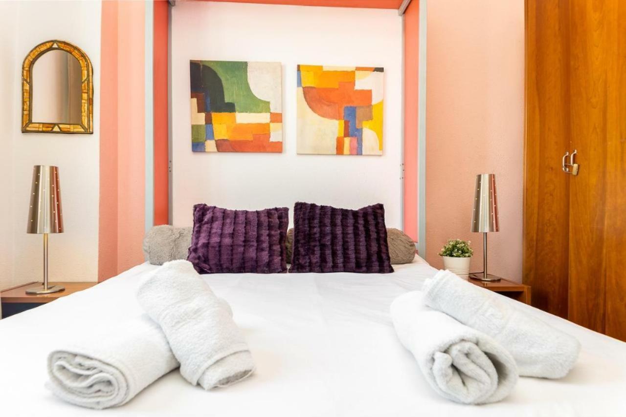 Lovely Suite With River Views And Parking Malaga Bagian luar foto